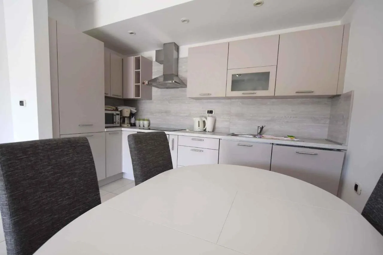 Apartment In Omisalj/Insel Krk 35666 0*, Omisalj Croatia