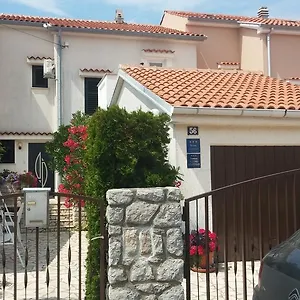  Apartman Melina